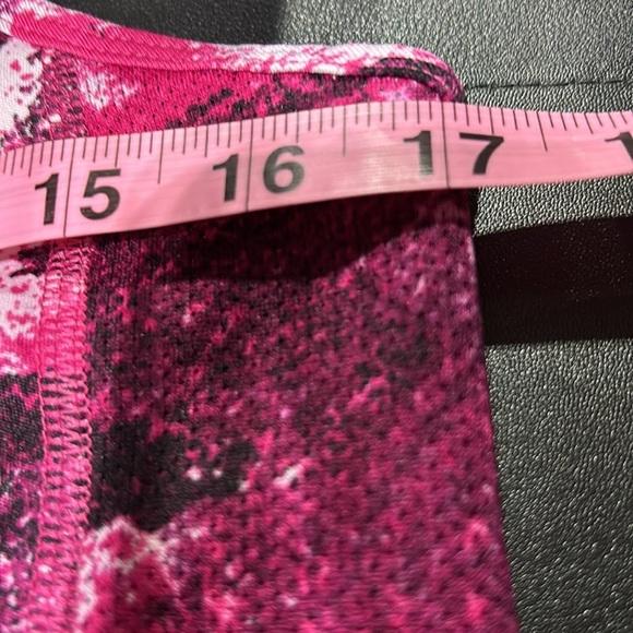 Nike Dri-Fit Thin Strap Y-back athletic tank, Swoosh reflective logo,pattern - Picture 7 of 8